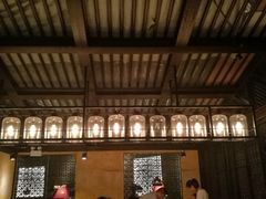 等位区-绿茶餐厅(华联万柳店)