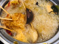 -百品聚旋转火锅(万德庄店)