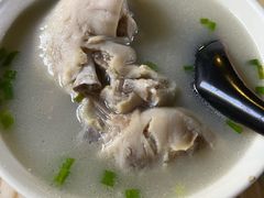 -雷祖芳老妈蹄花店