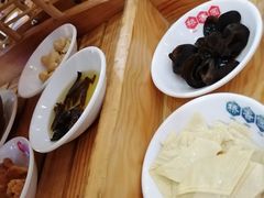 -桥香园过桥米线(国贸店)