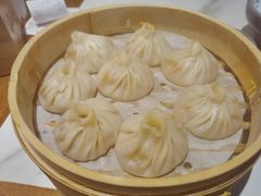 -馋三尺蟹粉小笼(人民广场店)