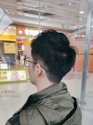 -川和潮人