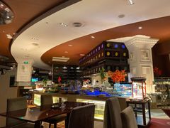 -荣誉国际酒店-云顶旋转餐厅