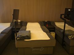 -涨巢·潮玩水疗局