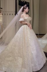 -南京宝娜嫁衣婚纱礼服馆(中央路店)