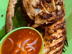 -明记烧鱼美味店