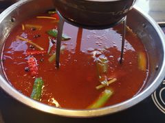 红酸汤鱼-侯家庄私房菜馆观景餐厅