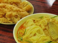 -成群小食店