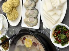 -濠轩阁特色生蚝火锅总店