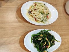 凉拌香辣土豆丝-宏状元现熬粥·京味菜(黄寺大街店)