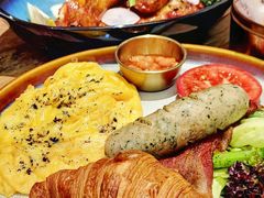 -秘密旅行Bonjour(黑金冠 江南西店)