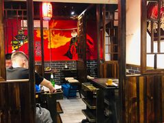大堂-宽板凳老灶火锅(簋街店)