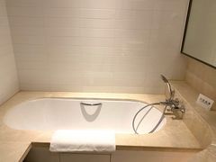-国际青年会议酒店