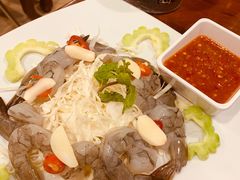-Dang restaurant (patong phuket)