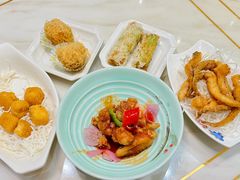 一口流心豆腐-稻香酒家·33年老字号·港式粤菜(富邦中心店)