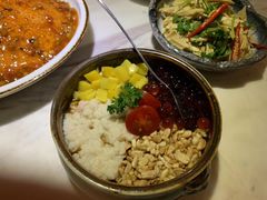 -悦慕·花满溪(新城吾悦店)