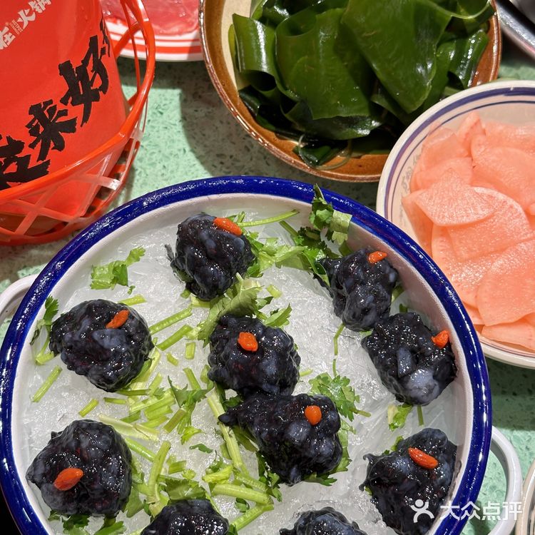 观音桥李常在火锅是一家非常值得尝试的餐厅！
