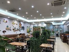大堂-爱乐信甜品(石湾店)