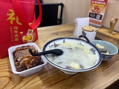 -鸭小妹鸭血粉丝(老门东店)