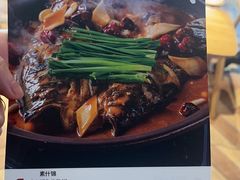 -香山湖家家宴(中山陵店)