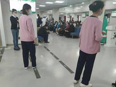 -大连何氏眼科医院