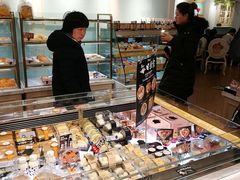 面包甜点陈列柜-TOUCH泰奇(金桥长岛路店)