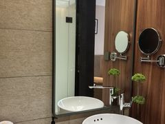 -如家精选酒店(苏州火车站苏锦地铁站店)