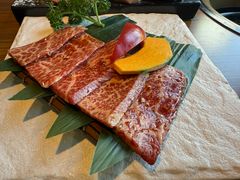 -炼火烤肉店