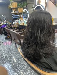 -藤野造型专业烫染接发