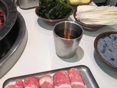 -卤校长老火锅(杨家坪直营店)