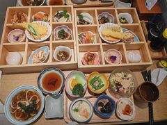 -阿吾罗·月咏精致日料(港汇恒隆广场店)