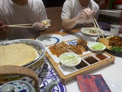 满园烤鸭-满园春饼(宜昌万达店)