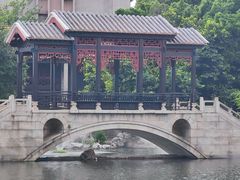 -梁园