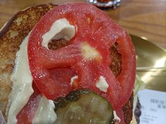 双层芝士牛肉汉堡-魏斯理汉堡(西安沣东吾悦店)