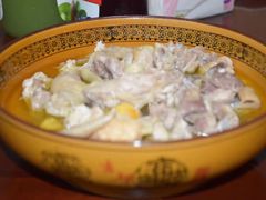 清炖土鸡-领鲜土菜馆