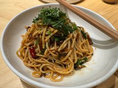 弥渡酸菜凉米线-一坐一忘云南菜(卓悦中心)