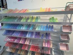 -郑在DIY·潮玩银饰绘画手作(中央大道旗舰店)