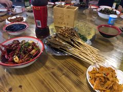 -冶建镜子·老南昌大排档·江西虾王(总店)