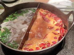 草本鸳鸯锅-盡膳口福跷脚牛肉火锅(晶耀前滩店)