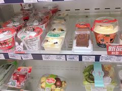 -全家便利店(秀沿路店)