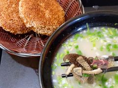 -万红路羊汤烧饼店(将台路店)