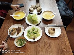 -清真吴记门钉肉饼·喜多利