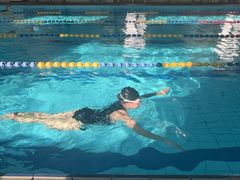 -鲸灵公元游泳中心