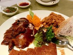 伦敦烤鸭-桃苑(华侨银行大厦店)