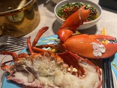 -雍容荟帝王蟹活龙虾展台自助(IFS黑金店)