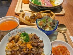 -POKEE VIA&Brunch·维娅(重庆来福士店)