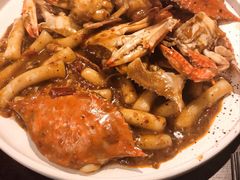 -臻鲜燕海鲜融合餐厅(金陵style店)