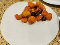 宫保虾球-鹊华居·地道鲁菜·海鲜·融合味(大明湖店)