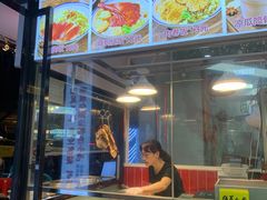 -明姨仔潮汕美食·碳炉猪脚·汕尾牛腩饭·起片鸡煲(起义路店)