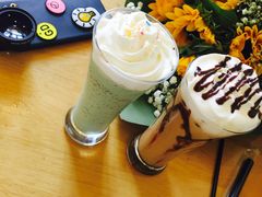 -长颈鹿咖啡(大学路店)